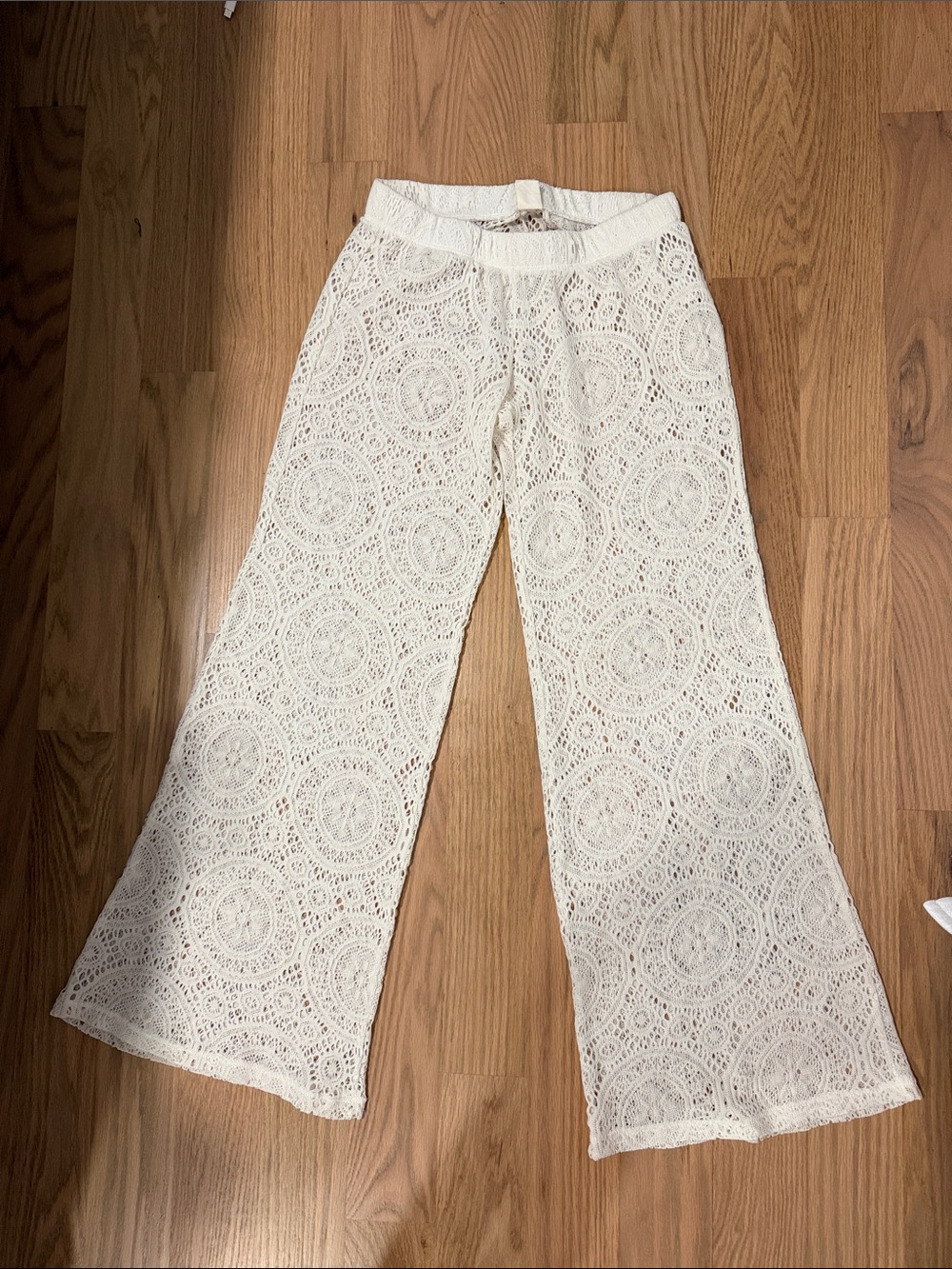 Me to We Cream Crochet Lace Top